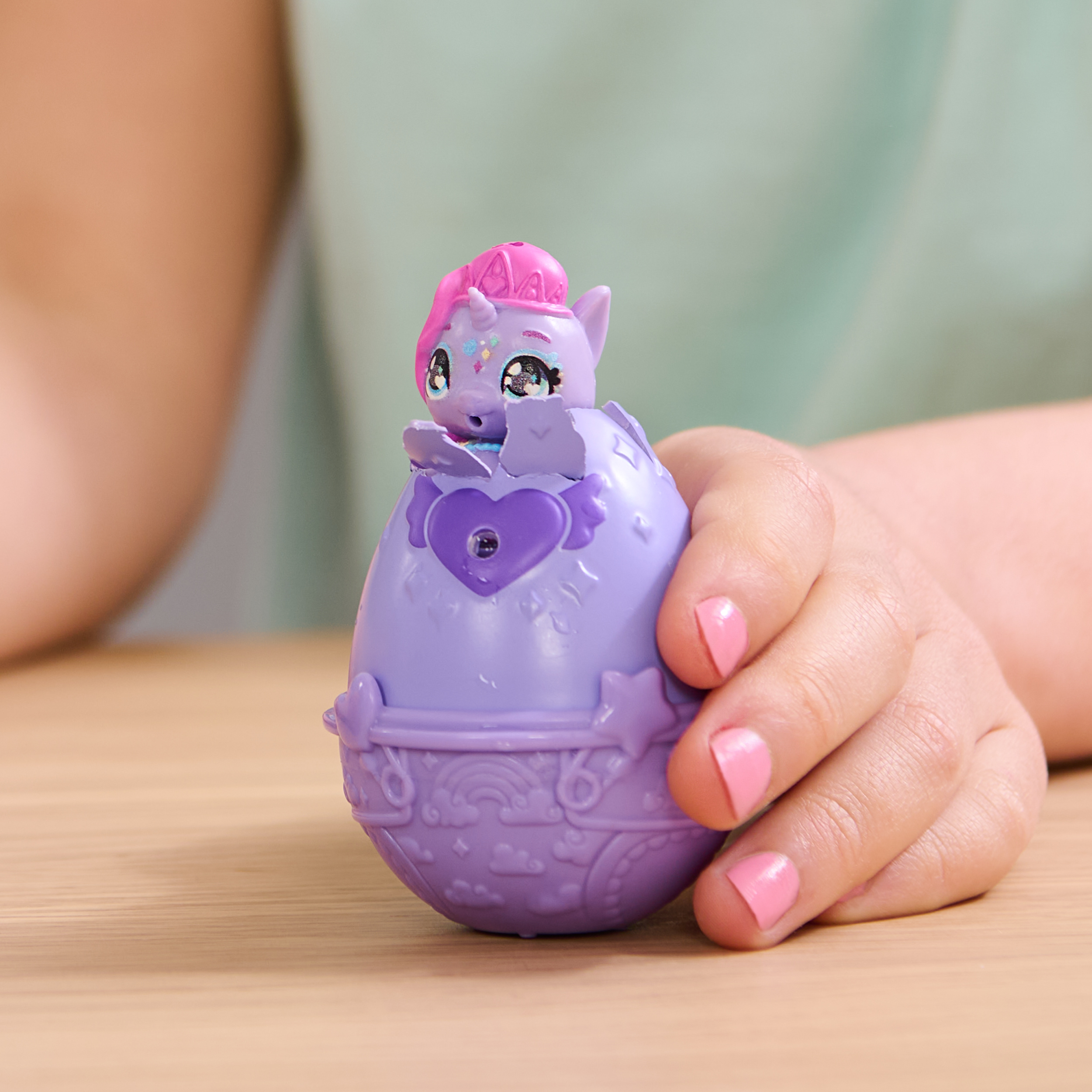 Small hatchimal eggs online